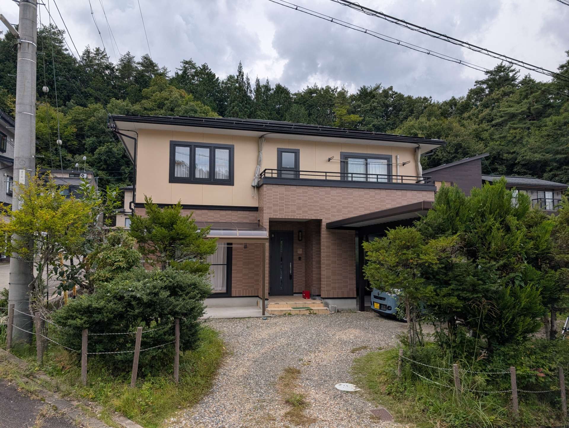 高山市松ノ木町にて改修塗装工事